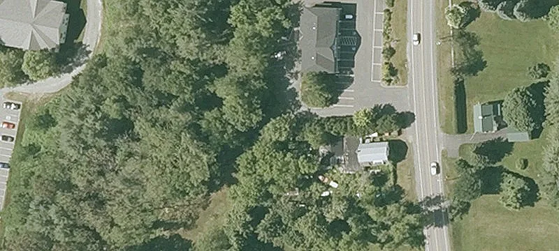 377 Main St