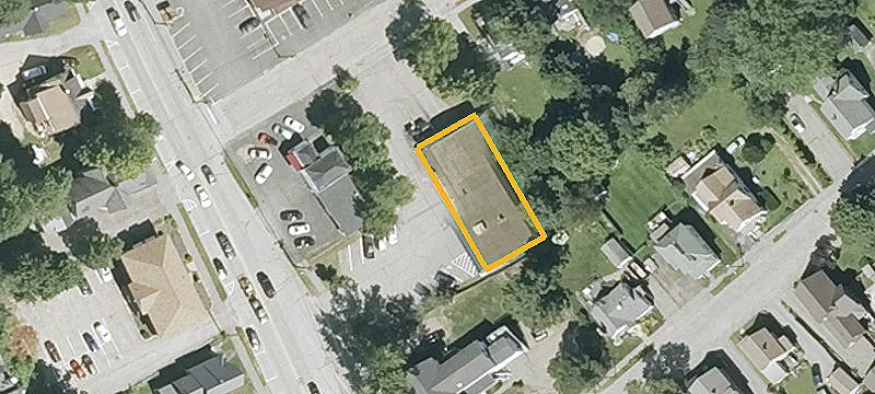 309 Main St
