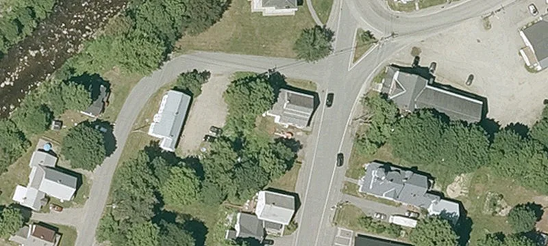 4 Main St