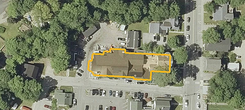 135 Main St