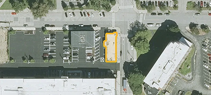 87 Central St