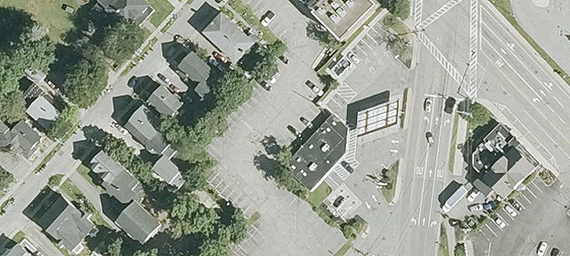 95 Main St