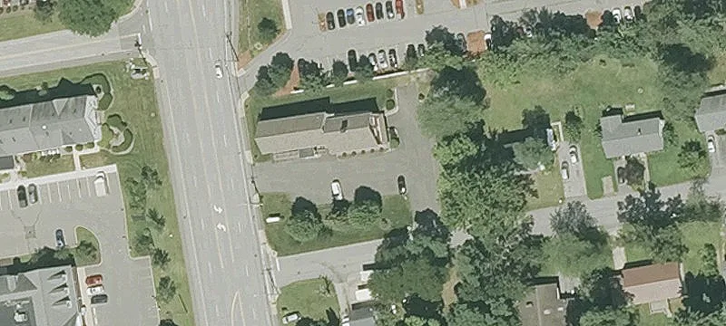 63 Riv Rd