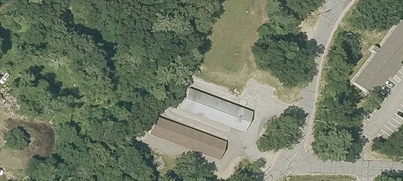 12 Lewis Ln