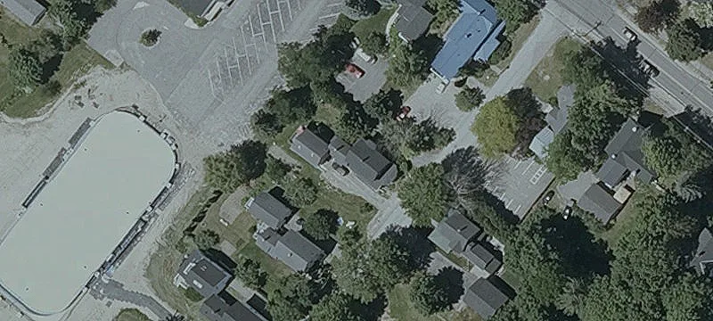 15 Grn St