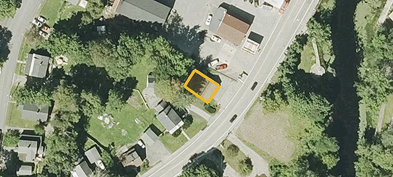 16 Riv St