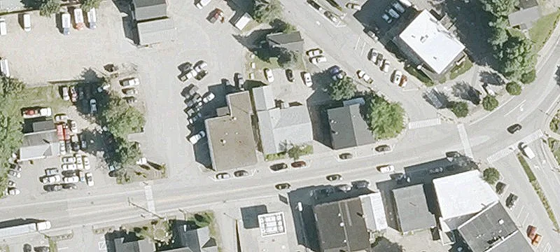 24 Pleasant St