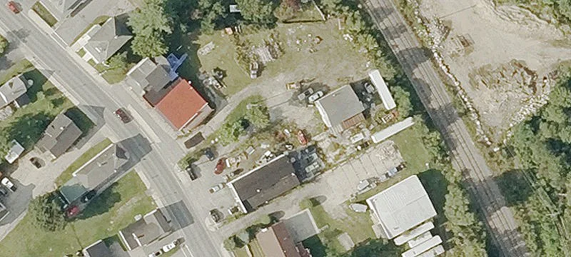 130th Wight St