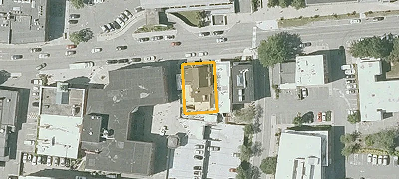 11 Lebanon St