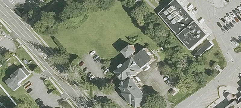 795 Central Ave