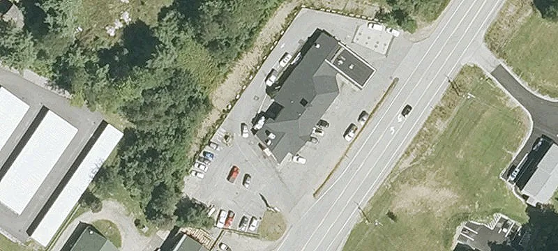 916 Laconia Rd