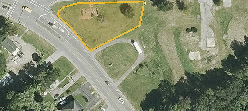 10 Lowell Rd