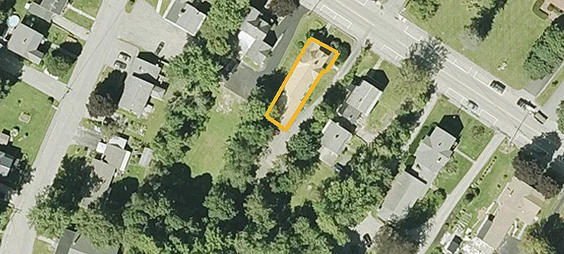 47 Main St