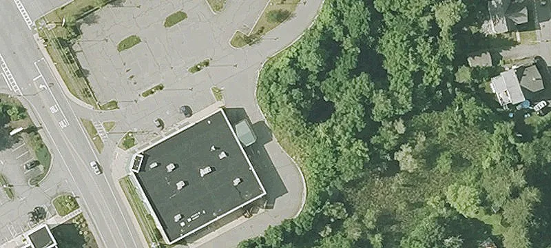 17 Crystal Ave