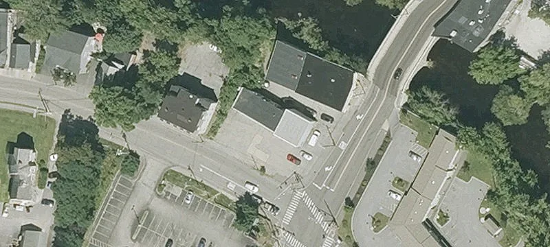 5 Varney St