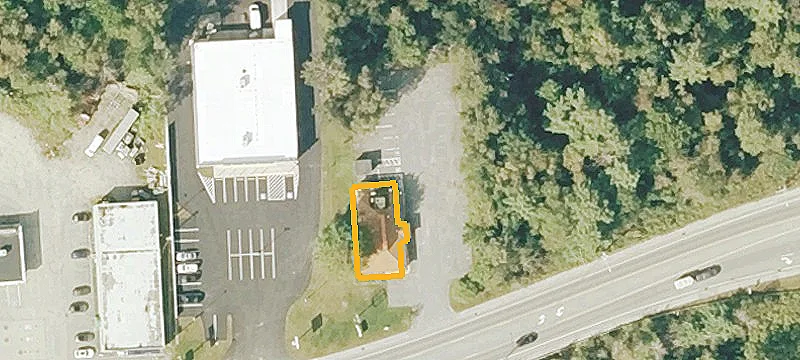 238 Mdw St