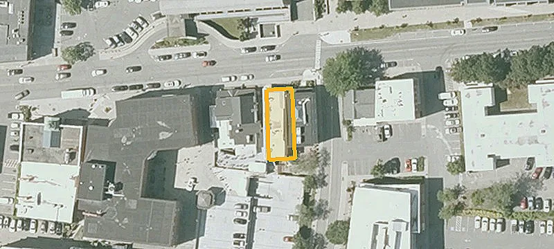 13 Lebanon St