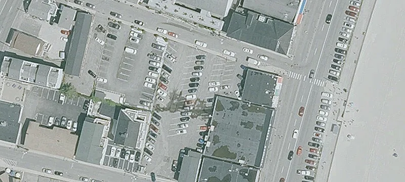 15-17 B St