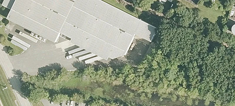 24 Powers St