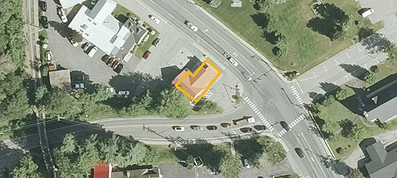 2806 White Mtn Hwy