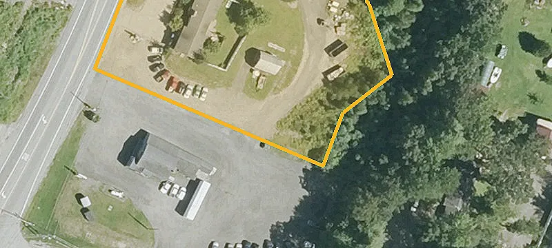 329 Calef Hwy
