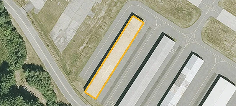 19 Perimeter Rd, Unit 1