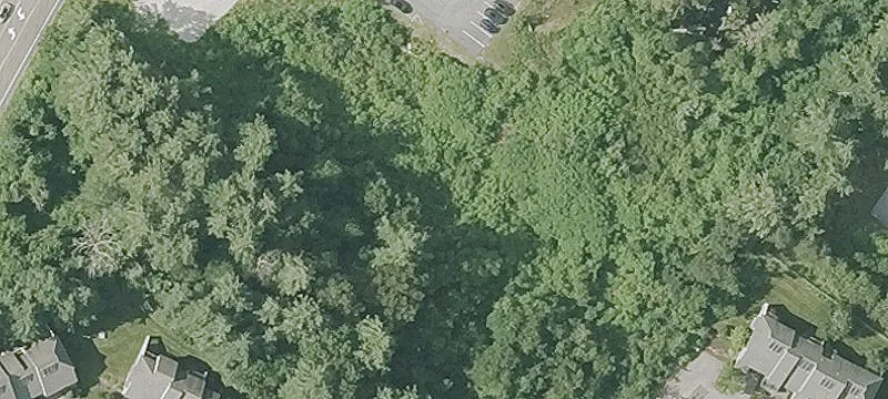 11 Tsienneto Rd