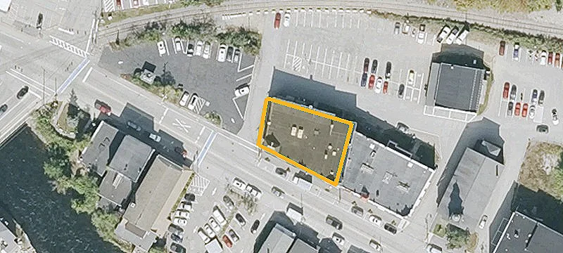 295 Main St