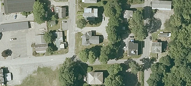 64 High St