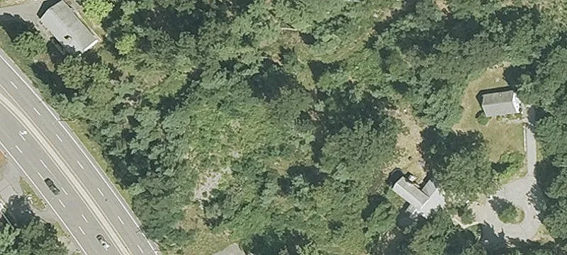 282 Lowell Rd