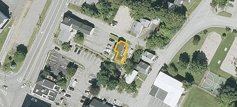 15 Chestnut St