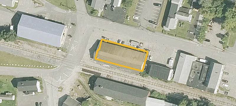 22 Cottage St