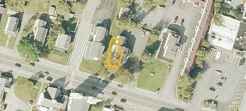180 Main St