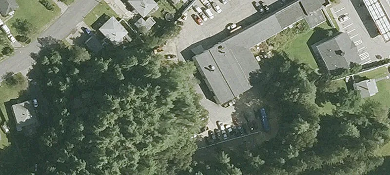 880 Central Ave
