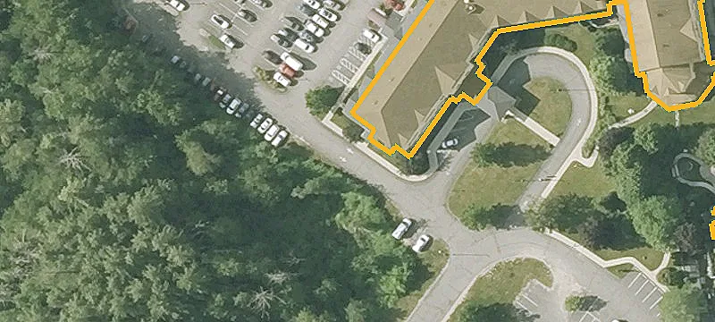 1127 Mammoth Rd