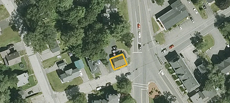 12 Derry St