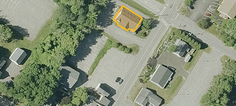 31 Pleasant St