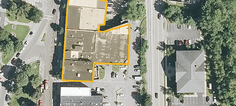 5 Chase St