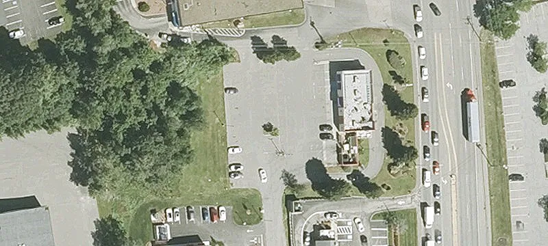 219 Lowell Rd