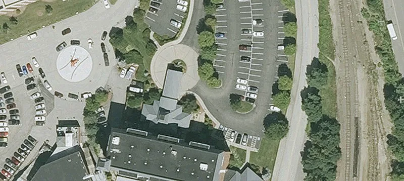 101 Commercial St