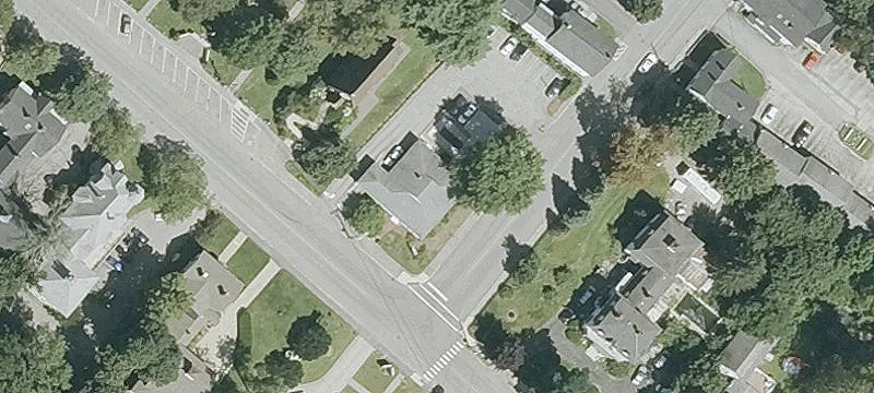 54 Main St