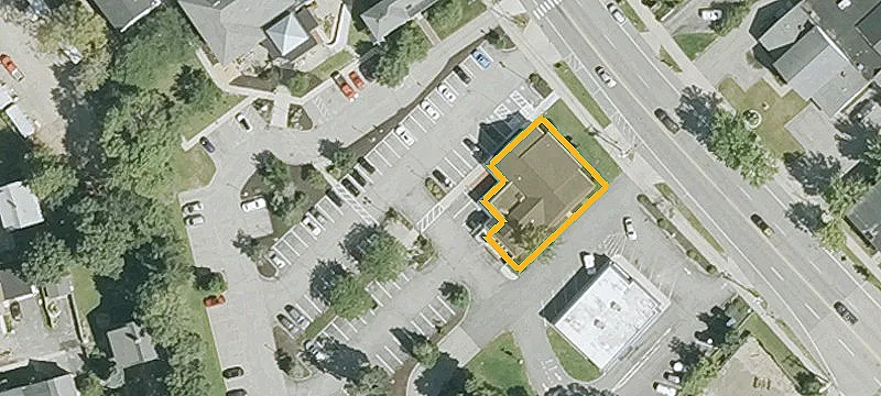 77 Main St
