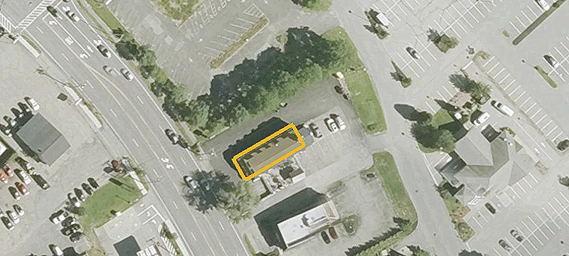 869 Central Ave