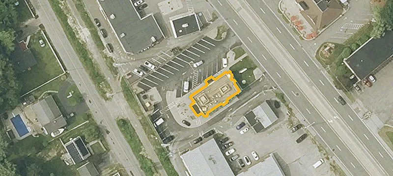 322 Broadway