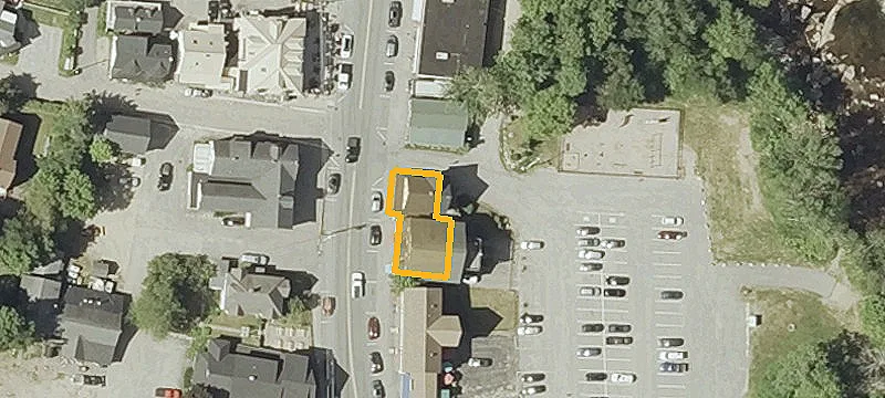 110 Main St
