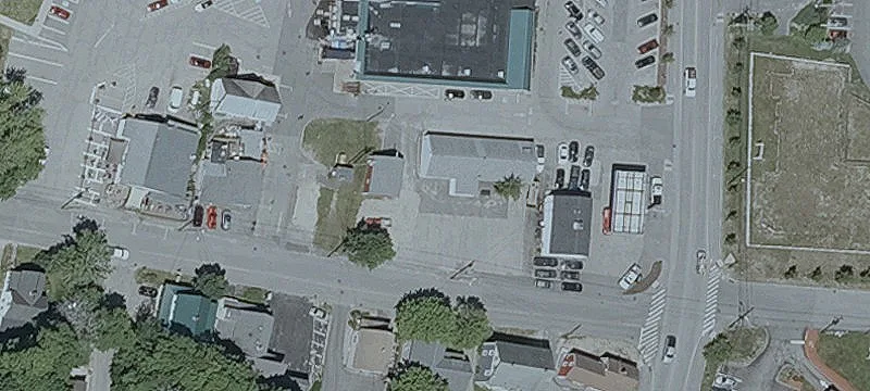 30 Ctr St