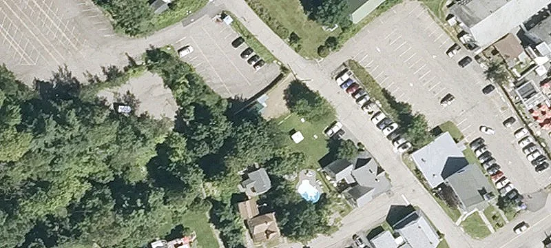 20 Maple St