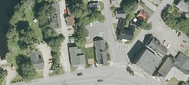 4 Oak St