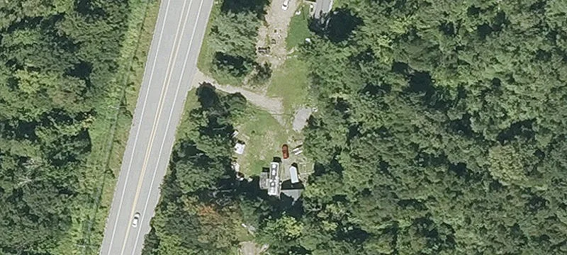 121 Laconia Rd