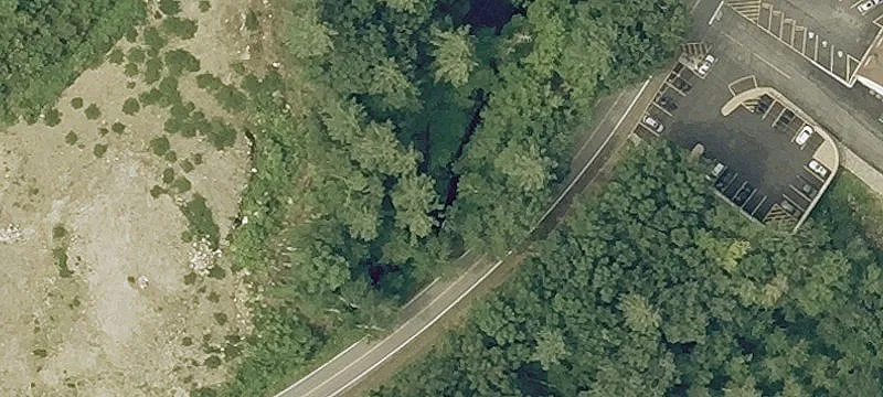 16 Hall Farm Rd